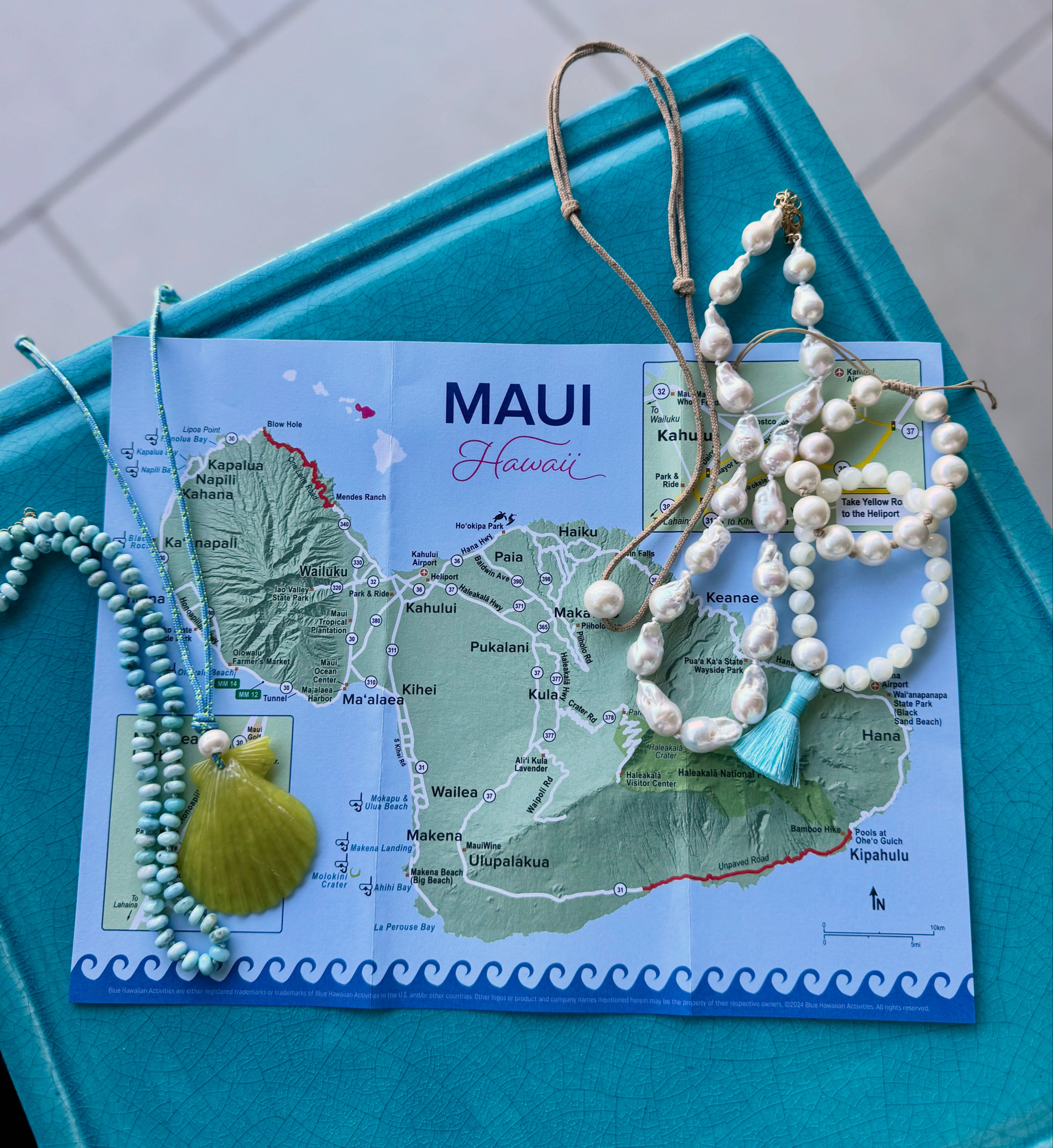 carved seashell & cord necklace