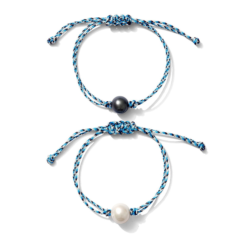 mini paracord & white pearl bracelet