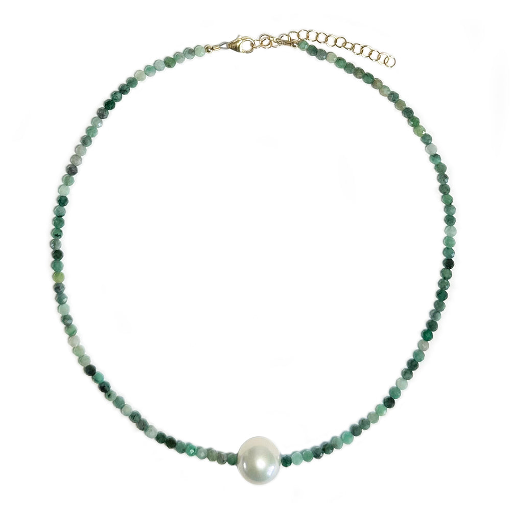 emerald & white pearl