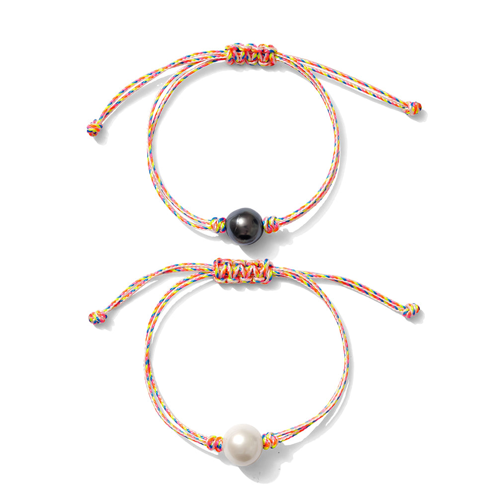 mini paracord & white pearl bracelet