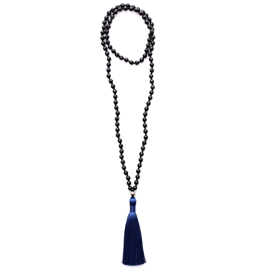 black agate & silky tassel