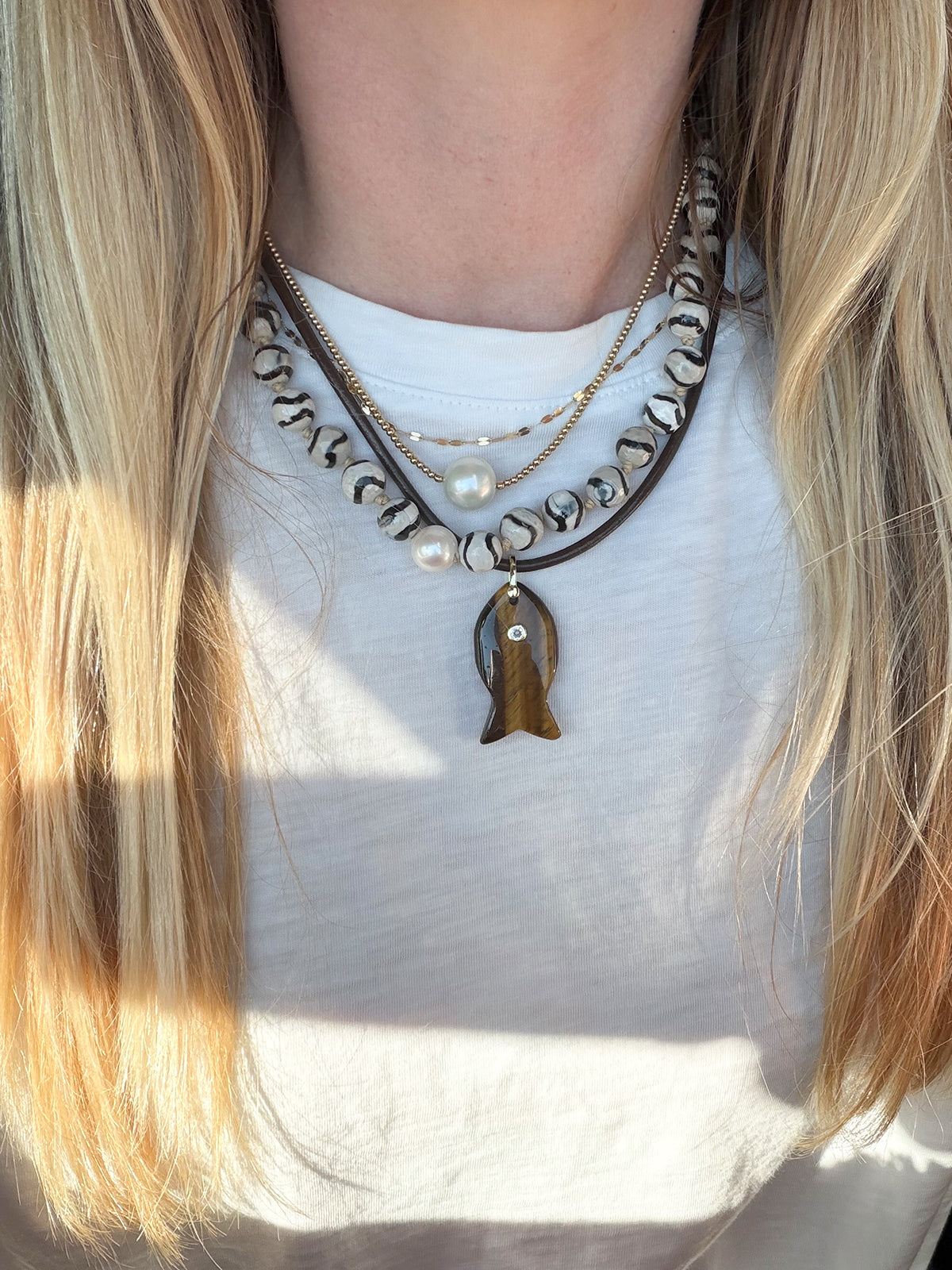 stripe agate & pearl cord necklace