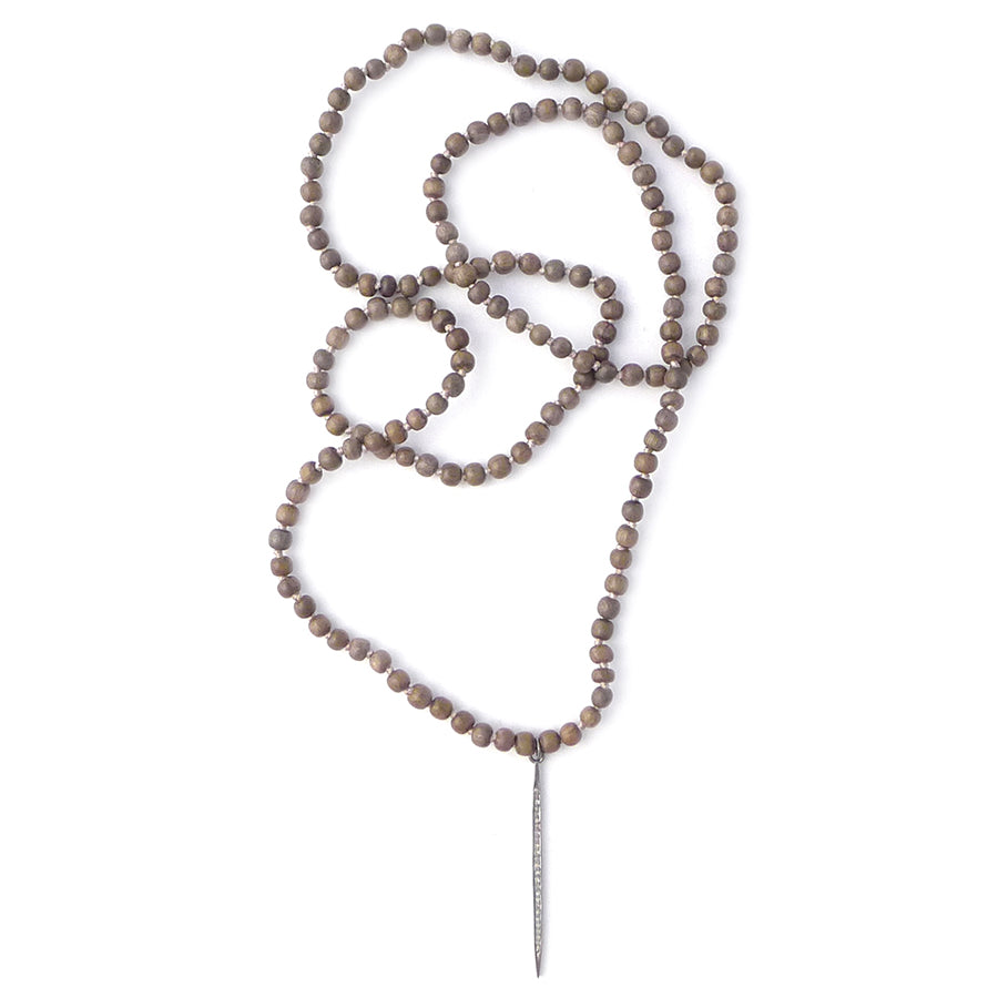 knotted gray wood & diamond spike