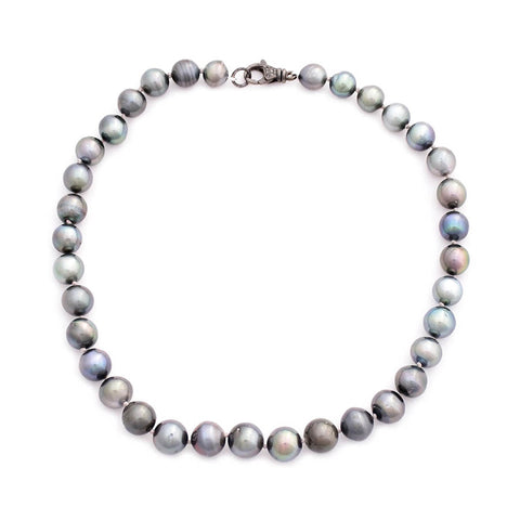knotted tahitian pearls
